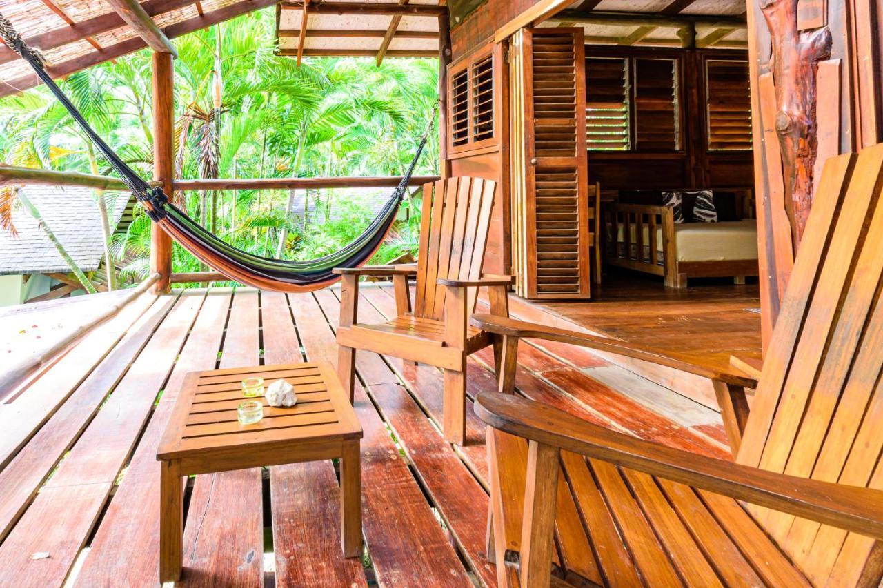 Funky Monkey Lodge Playa Santa Teresa  Extérieur photo