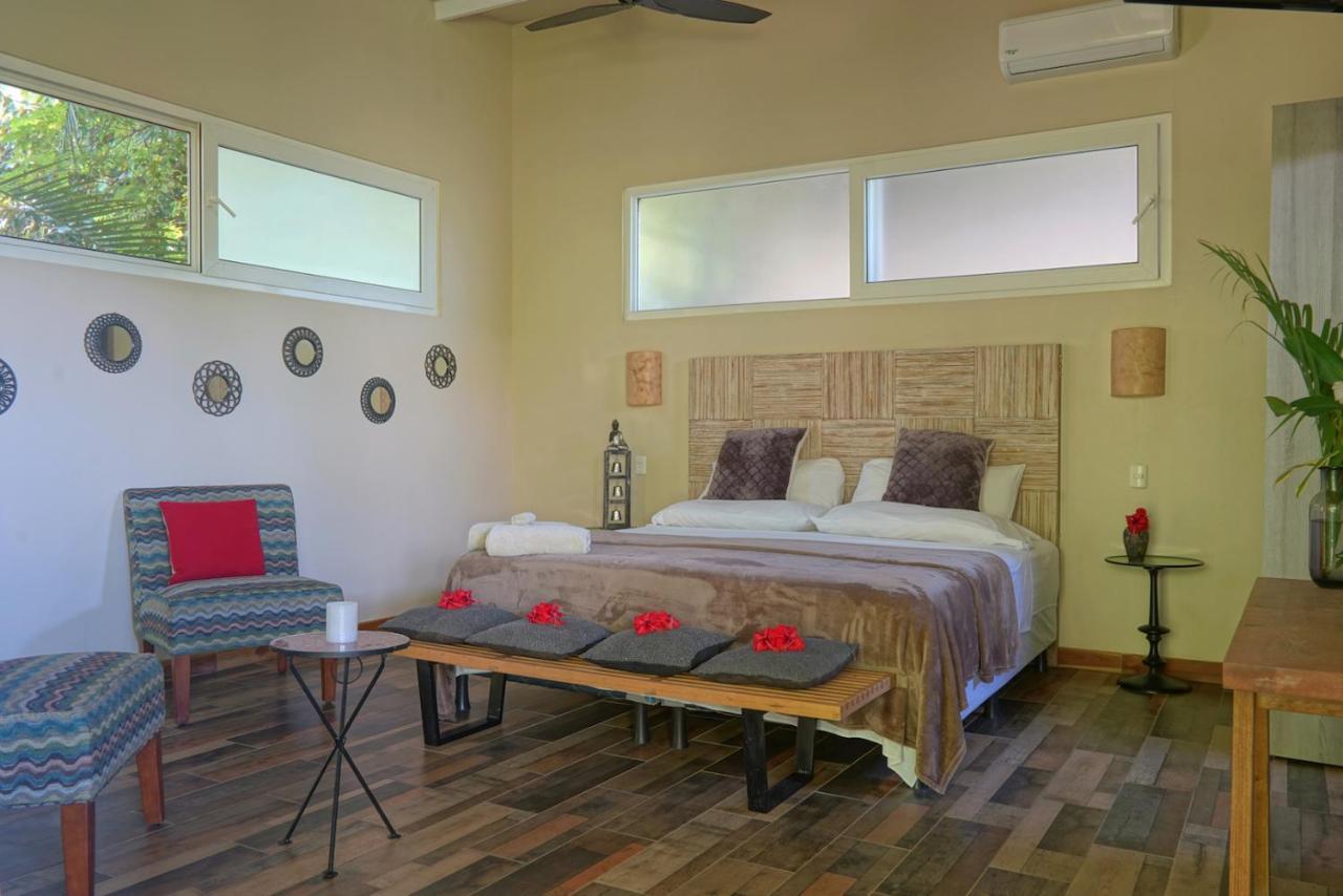 Funky Monkey Lodge Playa Santa Teresa  Extérieur photo